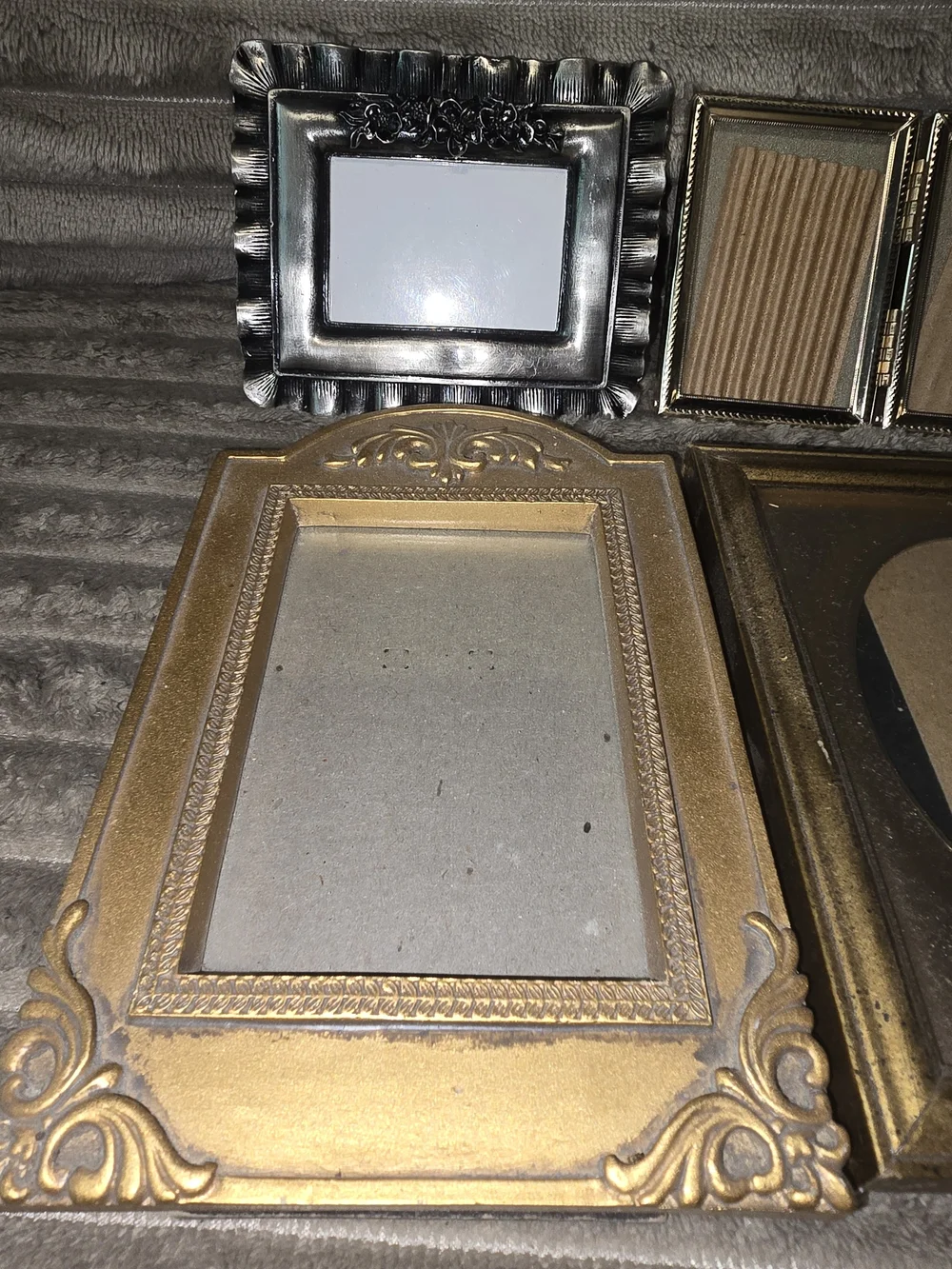 Vintage-Style Small Picture Frame Bundle (6) in Gold & Silver Tones
